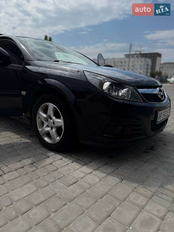 Седан Opel Vectra 2008 в Киеве