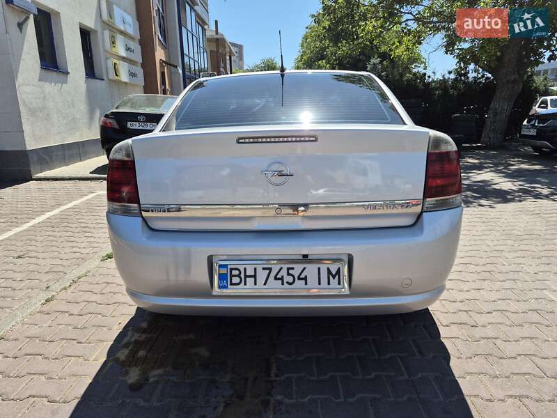 Седан Opel Vectra 2007 в Одессе