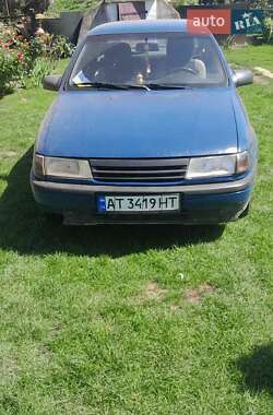 Седан Opel Vectra 1991 в Гвоздеце