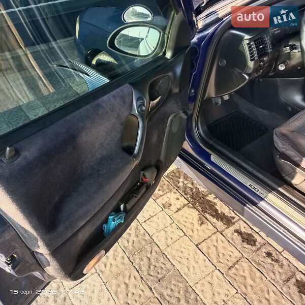 Седан Opel Vectra 1999 в Городке