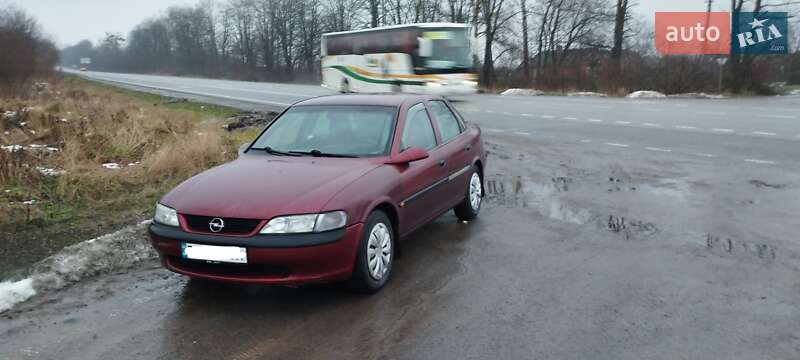 Седан Opel Vectra 1998 в Дубно