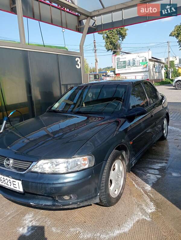 Opel Vectra 2000