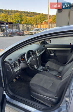Седан Opel Vectra 2006 в 