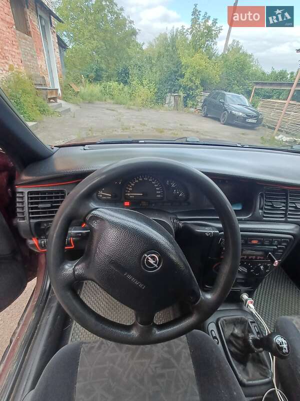 Седан Opel Vectra 1997 в Новом Роздоле фото 2 Седан Opel Vectra 1997 в Новом Роздоле