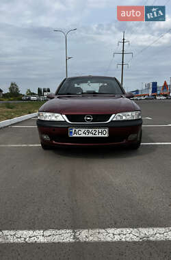 Седан Opel Vectra 1998 в Луцке
