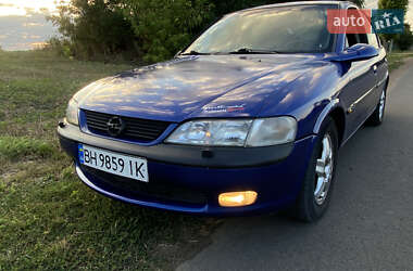 Седан Opel Vectra 1996 в Новоукраїнці