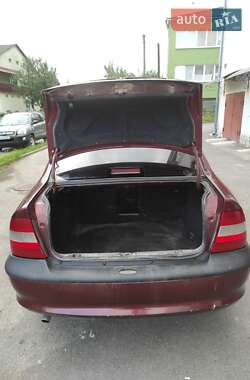 Седан Opel Vectra 1999 в 