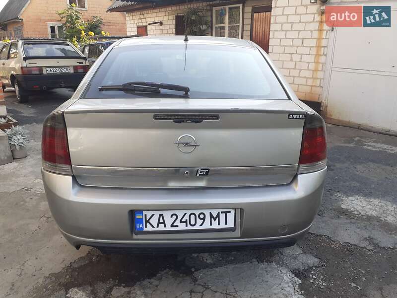 Лифтбек Opel Vectra 2003 в Лубнах фото 7 Лифтбек Opel Vectra 2003 в Лубнах