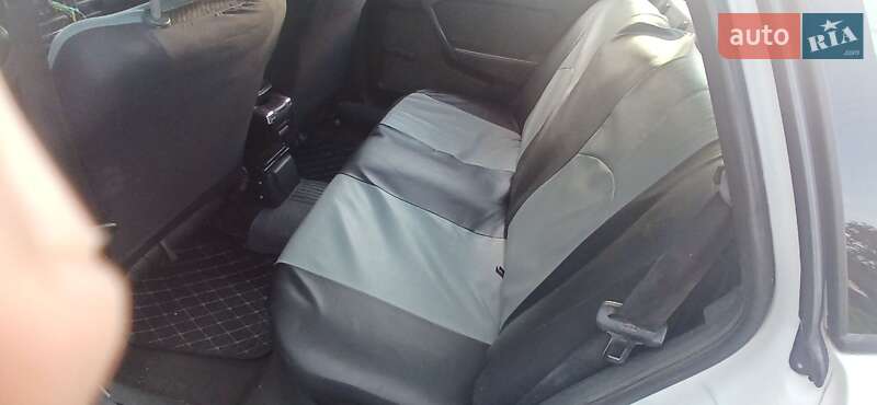 Лифтбек Opel Vectra 1992 в Житомире