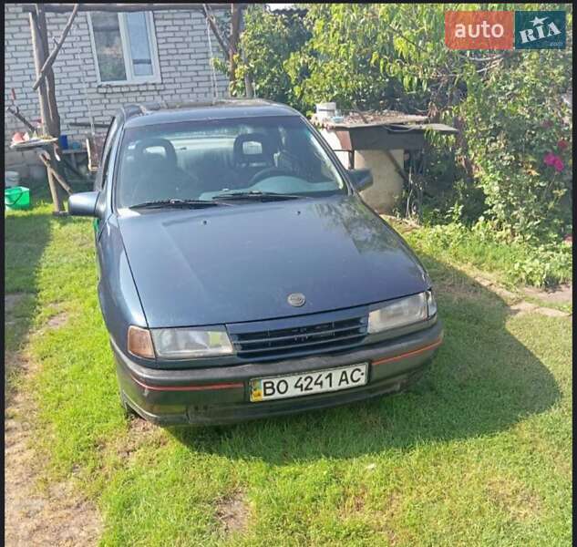Седан Opel Vectra 1989 в 