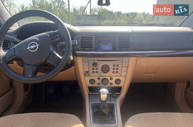 Седан Opel Vectra 2003 в Городку