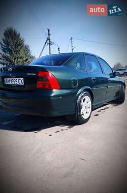 Седан Opel Vectra 2001 в 