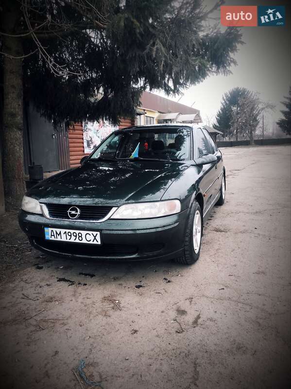 Седан Opel Vectra 2001 в 