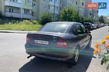 Седан Opel Vectra 1996 в 