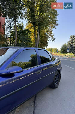 Седан Opel Vectra 1996 в 