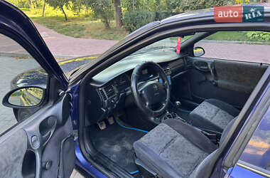 Седан Opel Vectra 1996 в 