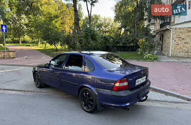 Седан Opel Vectra 1996 в 