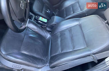 Лифтбек Opel Vectra 2003 в 