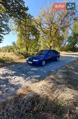 Лифтбек Opel Vectra 1992 в Сквире