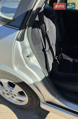 Седан Opel Vectra 2001 в Києві