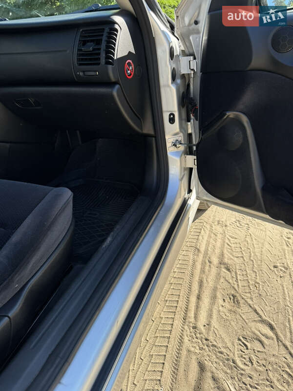 Седан Opel Vectra 2001 в Киеве фото 29 Седан Opel Vectra 2001 в Киеве