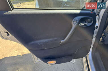 Седан Opel Vectra 2001 в Києві