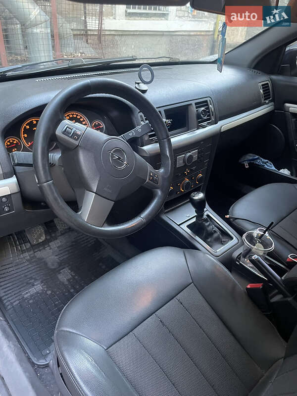 Седан Opel Vectra 2008 в Дніпрі фото 15 Седан Opel Vectra 2008 в Дніпрі