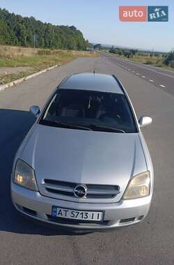 Универсал Opel Vectra 2004 в 