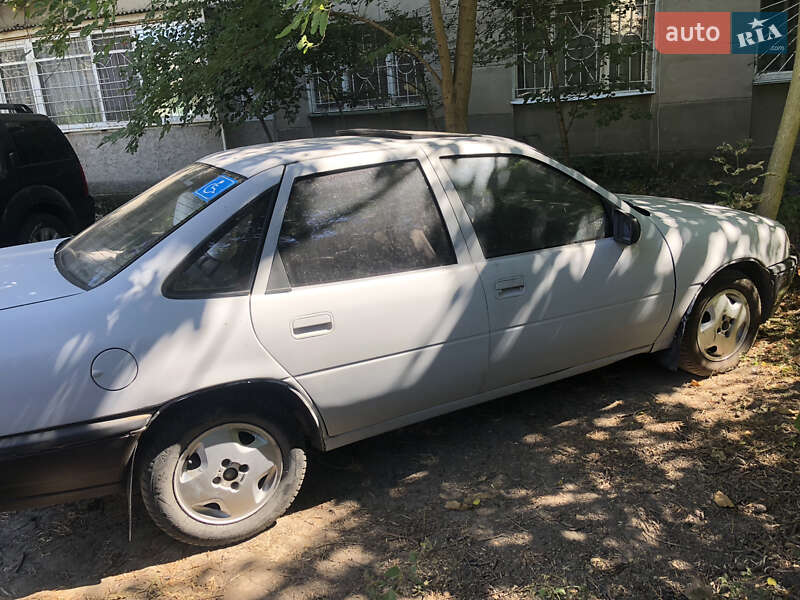 Седан Opel Vectra 1991 в Одессе