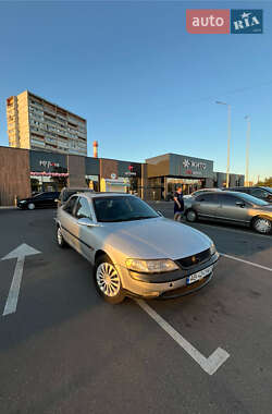 Седан Opel Vectra 1998 в 