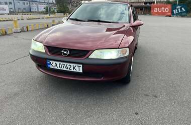 Седан Opel Vectra 1999 в Києві