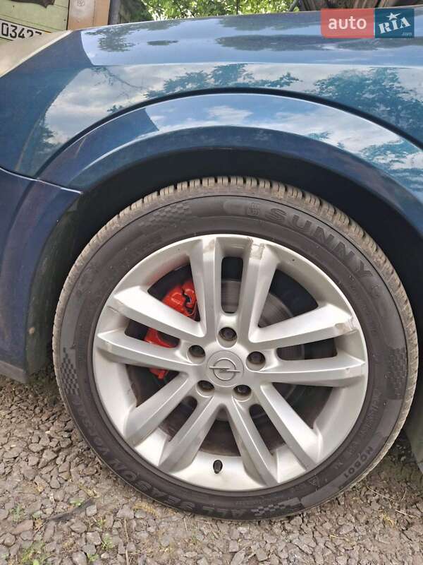 Лифтбек Opel Vectra 2007 в Горишних Плавнях