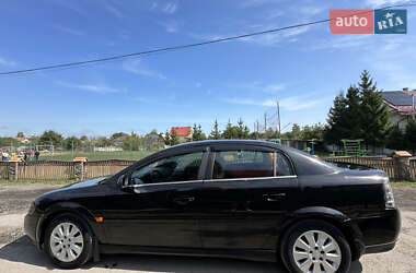 Седан Opel Vectra 2005 в 