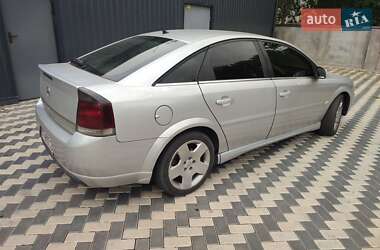 Лифтбек Opel Vectra 2003 в 