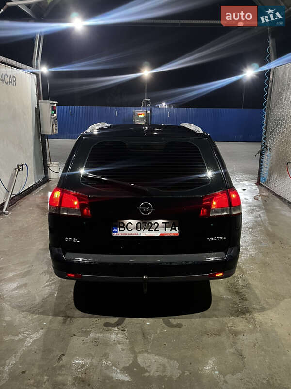 Універсал Opel Vectra 2008 в Жовкві