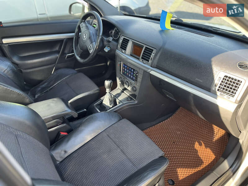 Седан Opel Vectra 2007 в Хмельницком фото 23 Седан Opel Vectra 2007 в Хмельницком