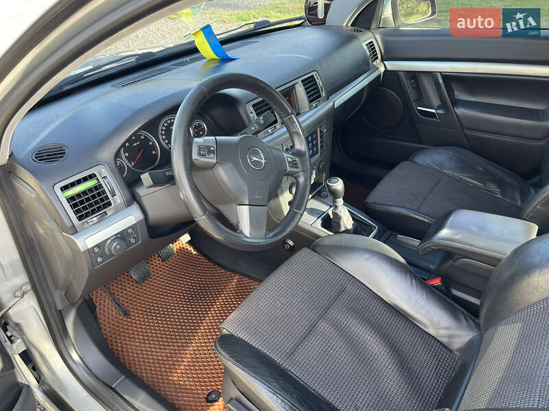 Седан Opel Vectra 2007 в Хмельницком фото 21 Седан Opel Vectra 2007 в Хмельницком