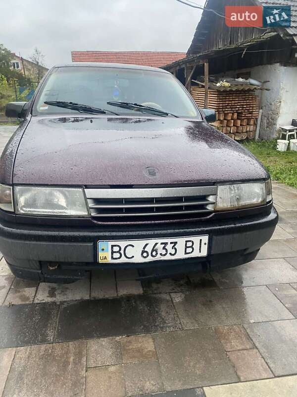 Ліфтбек Opel Vectra 1990 в Бібрці фото 8 Ліфтбек Opel Vectra 1990 в Бібрці