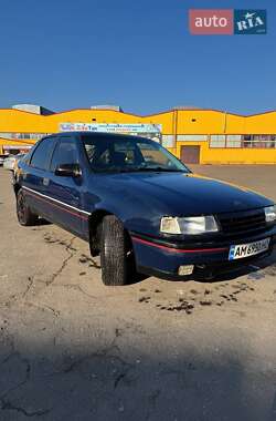 Ліфтбек Opel Vectra 1990 в Житомирі