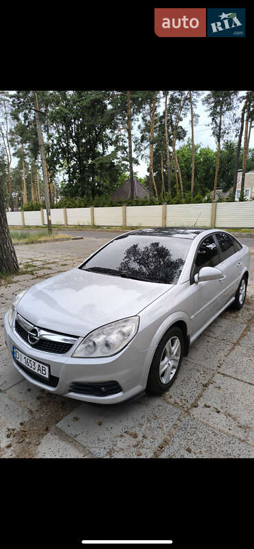 Лифтбек Opel Vectra 2006 в Полтаве