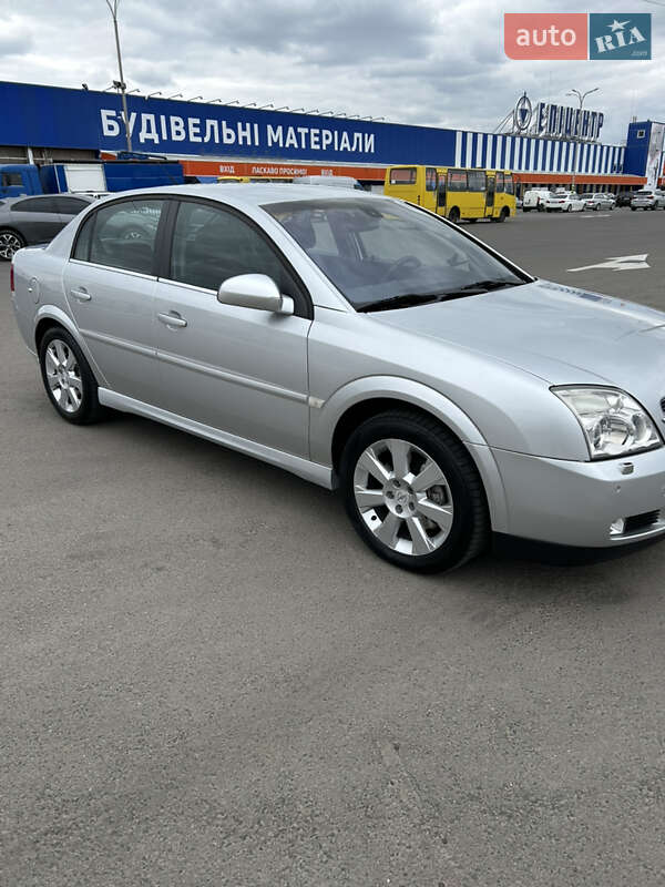 Седан Opel Vectra 2004 в Луцке фото 4 Седан Opel Vectra 2004 в Луцке
