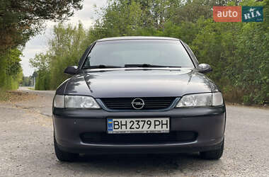 Ліфтбек Opel Vectra 1997 в Ковелі