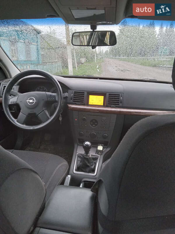Седан Opel Vectra 2003 в Глухові фото 12 Седан Opel Vectra 2003 в Глухові