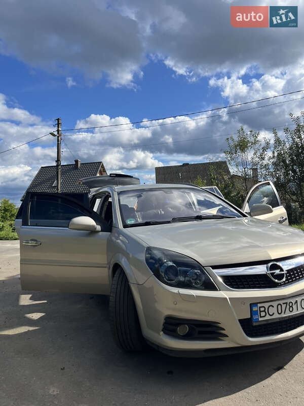 Универсал Opel Vectra 2008 в Дрогобыче