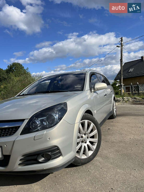Универсал Opel Vectra 2008 в Дрогобыче