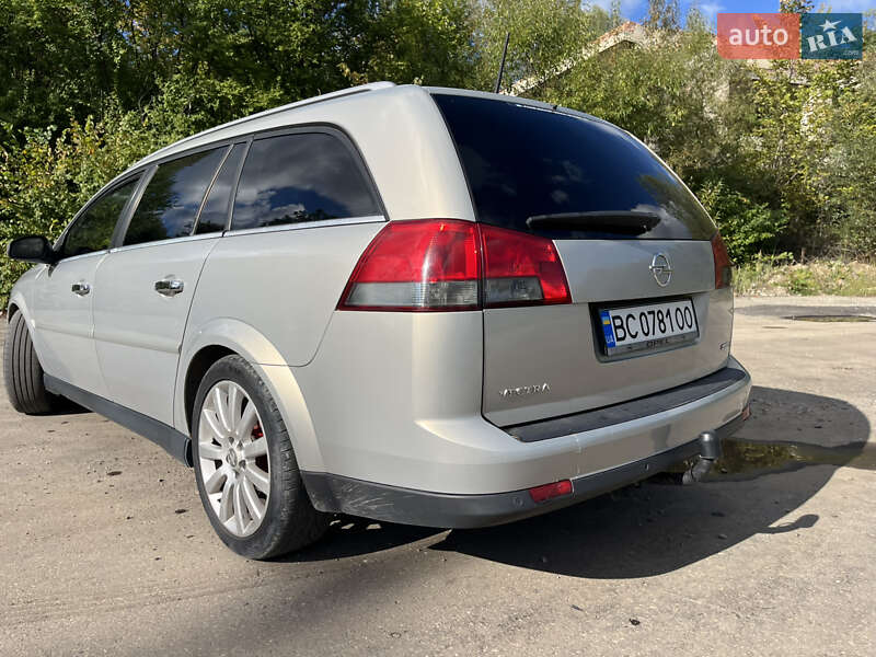 Универсал Opel Vectra 2008 в Дрогобыче