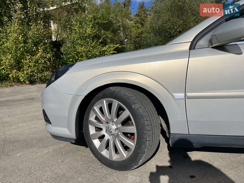 Универсал Opel Vectra 2008 в Дрогобыче