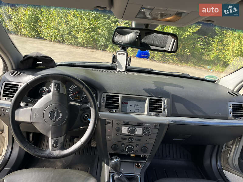 Универсал Opel Vectra 2008 в Дрогобыче