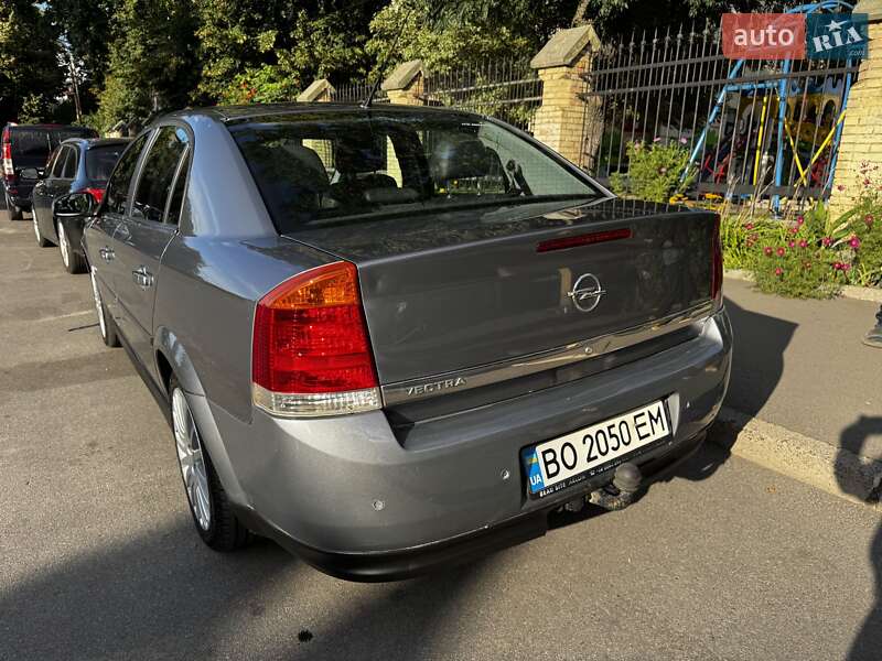 Седан Opel Vectra 2002 в Почаеве