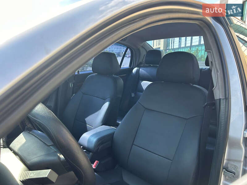 Седан Opel Vectra 2003 в Хмельницком